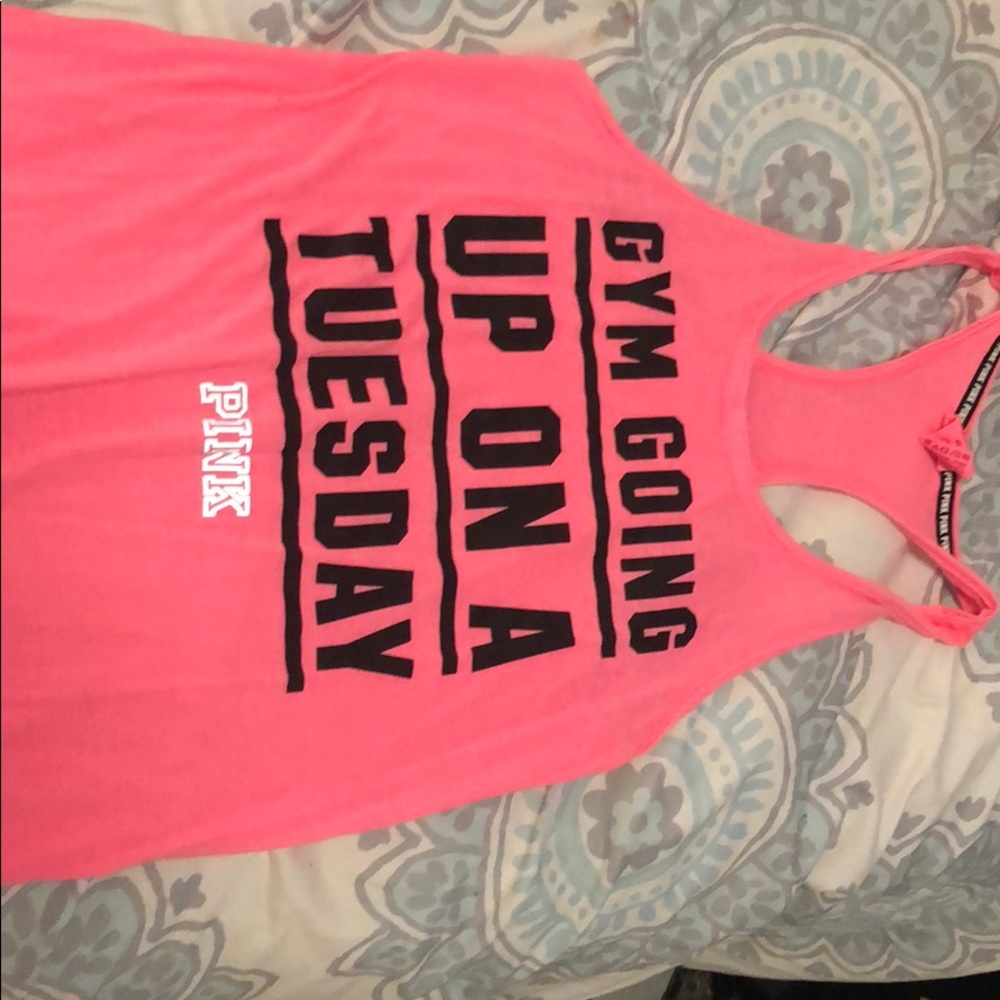 VS Pink tank